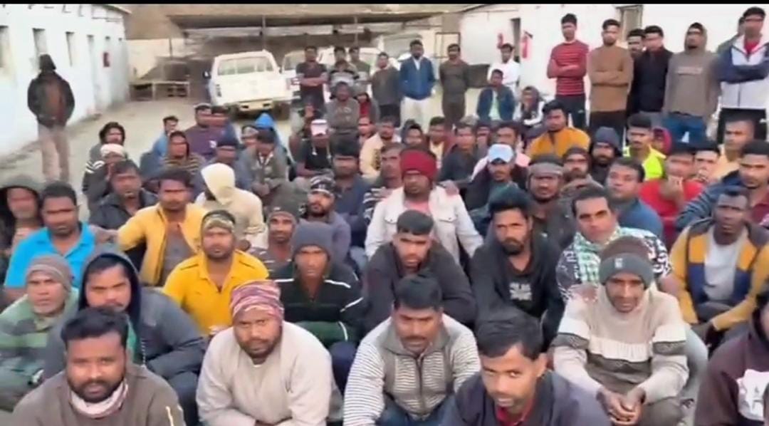 13 youths of the district stranded in Saudi Arabia