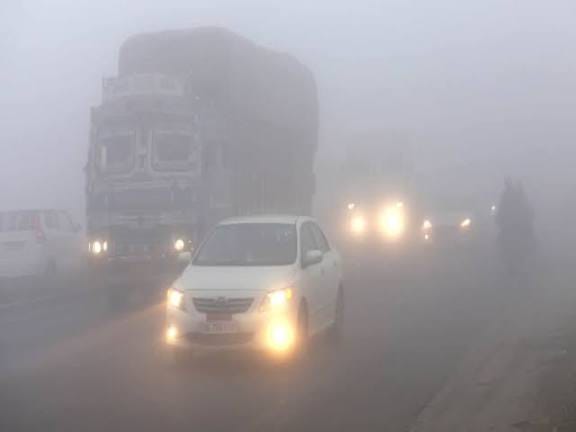 Dense fog grips district, chill intensifies