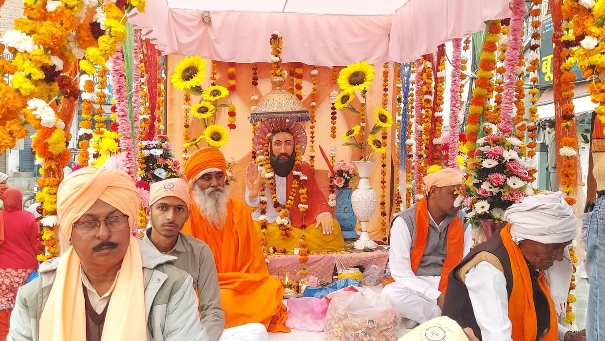 The tableau depicting the Constitution was the main attraction of the procession.