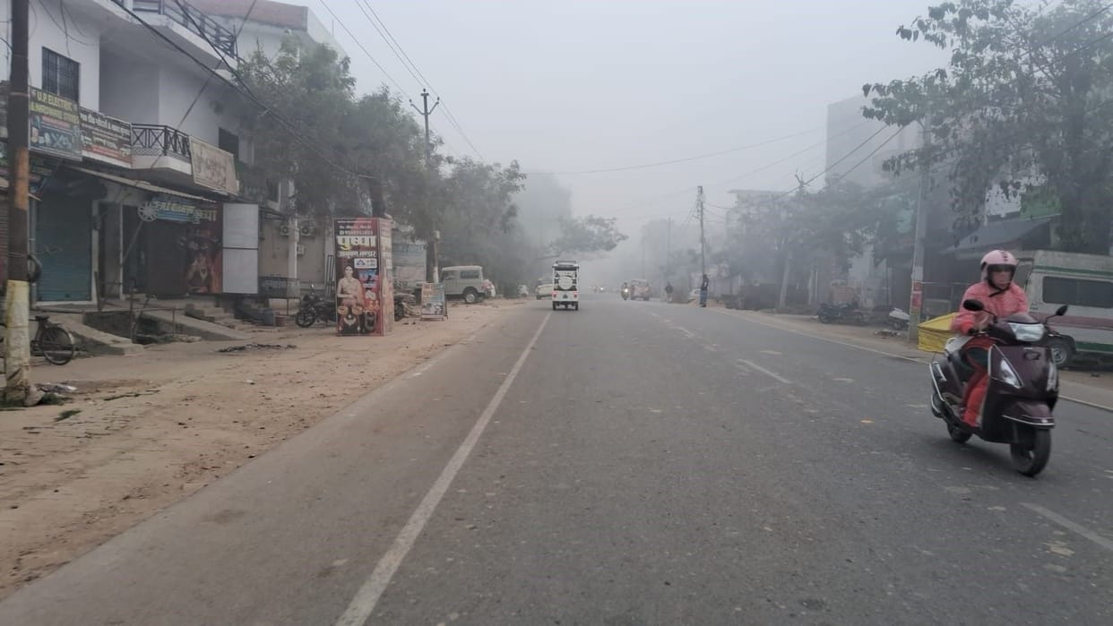 People are troubled by fog and melting