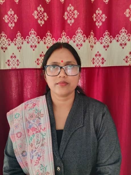 .अनुराधा सिंह।