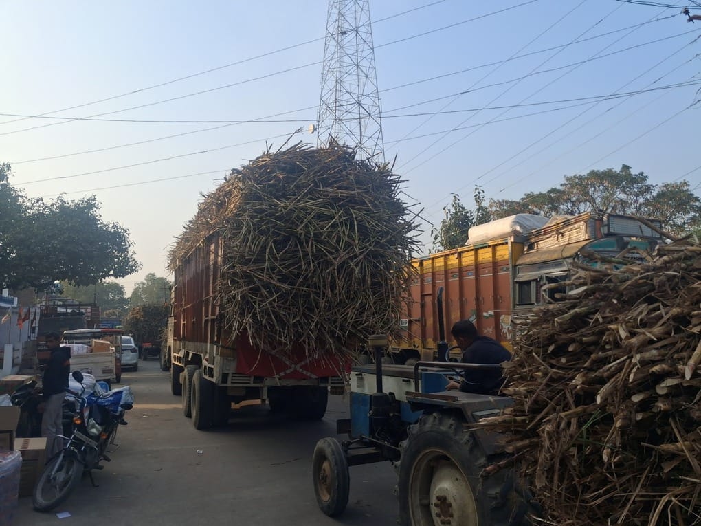 Traffic jam at Vijay Nagar intersection, commuters were troubled