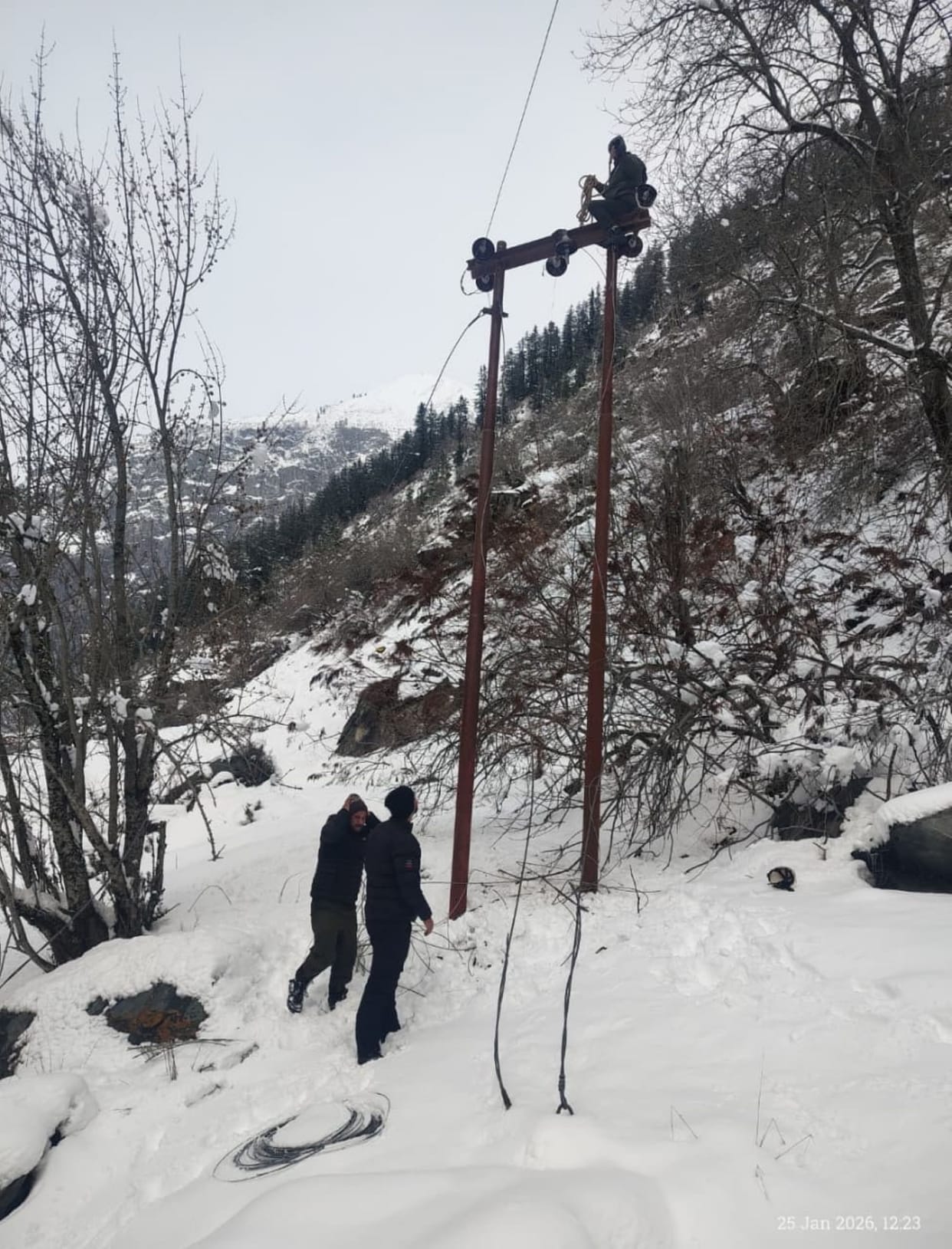 Electricity supply restored in 260 villages of the district, 17 transformers still out of order