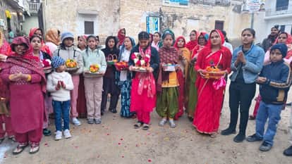 Chants of "Radha Rani ki Jai" echoed in Salampura.