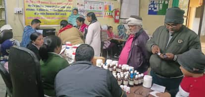 kasganj news cm arogya health camp
