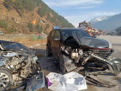 Jeep skids and falls on snow, one dead, driver injured