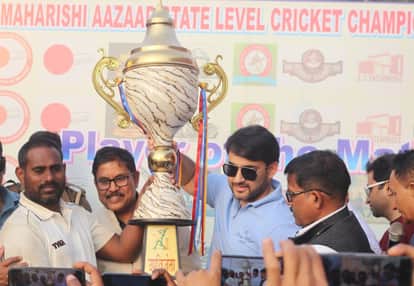 Sevashram College won the tournament by defeating Banda.