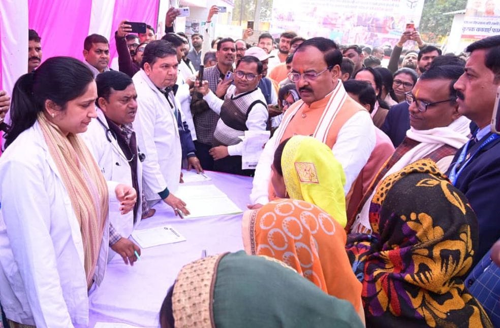 Deputy CM inspected the Chief Minister's Public Health Fair.