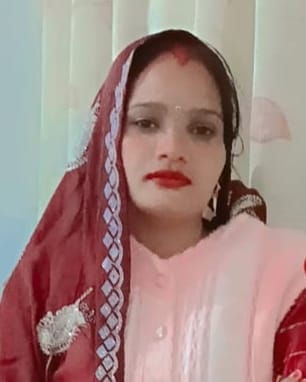 Married woman's body found hanging in Narsena