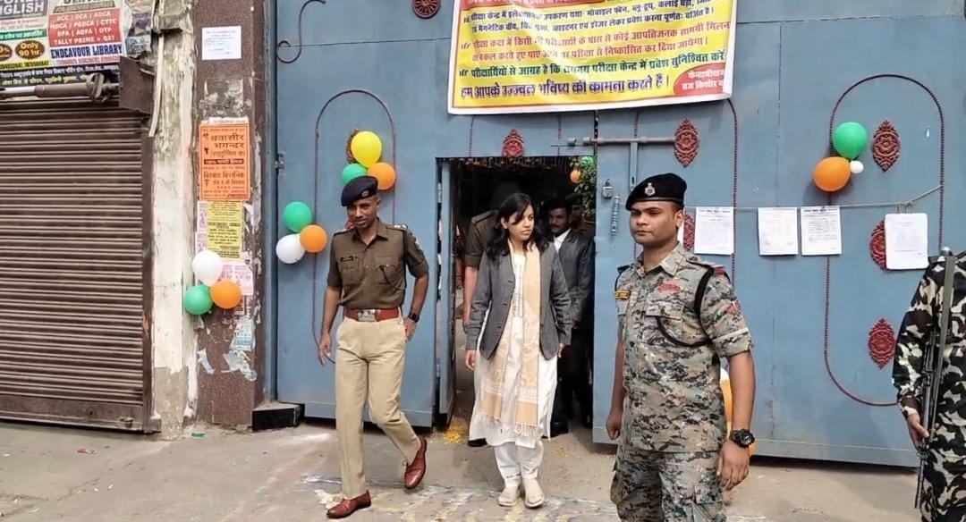 dm withheld salary of officer who was absent from intermediate examination duty and sought explanation