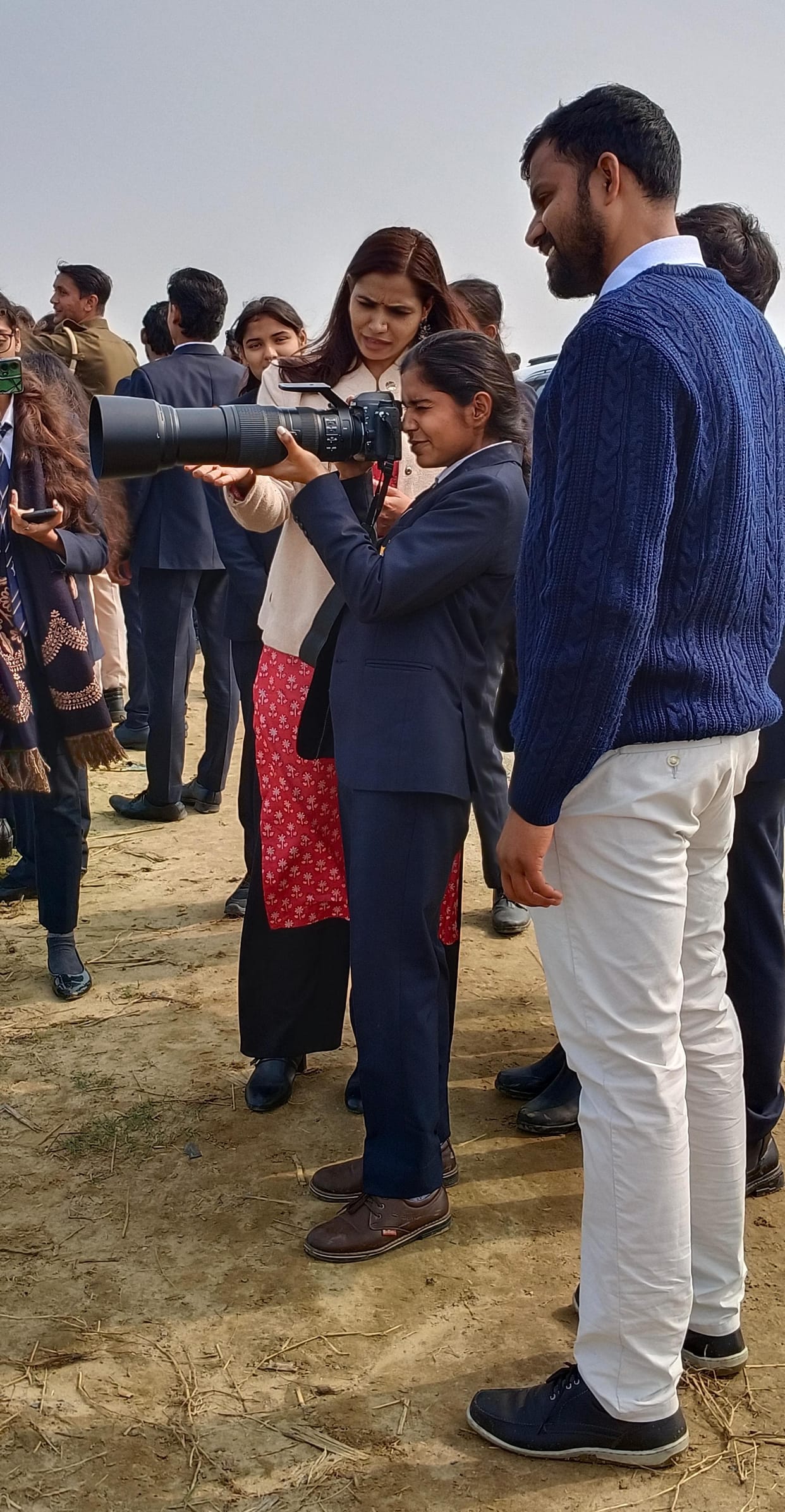 Children witnessed the colorful world of migratory birds at Hastinapur Sanctuary.
