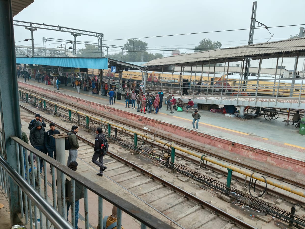 The number of coaches in trains passing through Rewari will be increased by March 3.