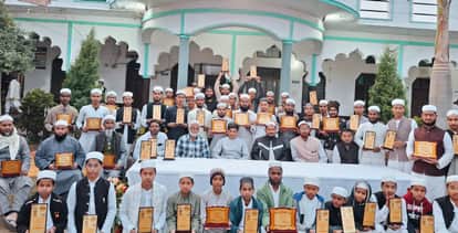 Maulana Azad's team emerged victorious after defeating Hasrat Mohani.