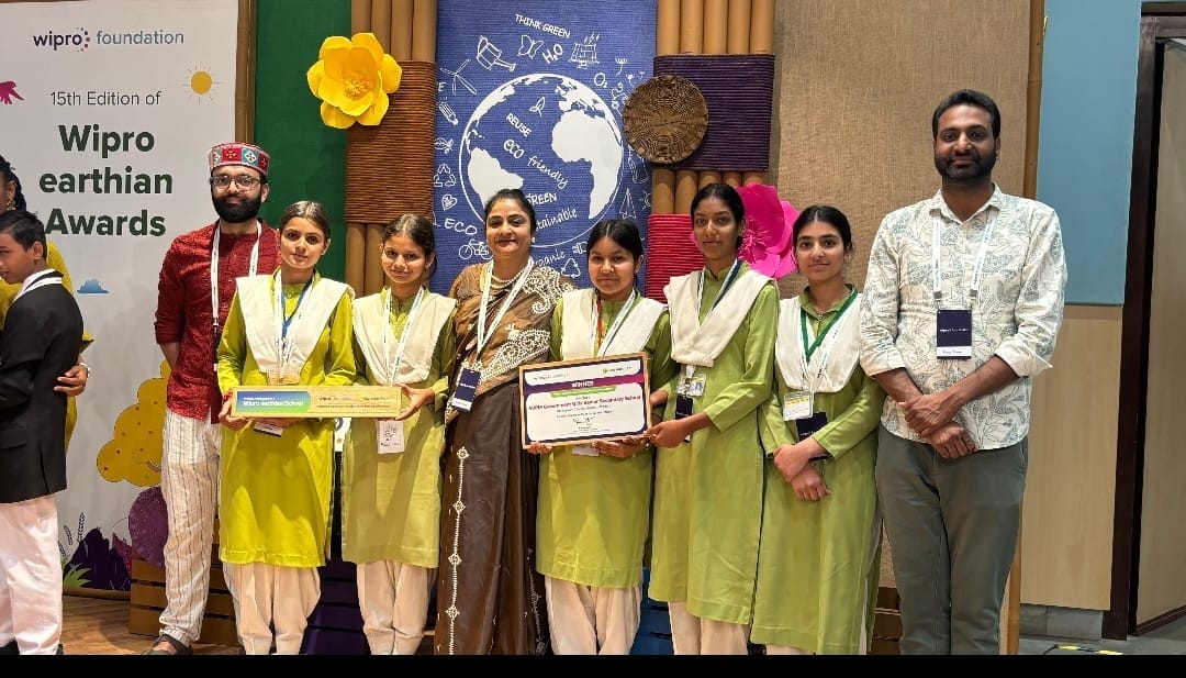 Ghumarwin's daughters dominate the Wipro Earthian National Award