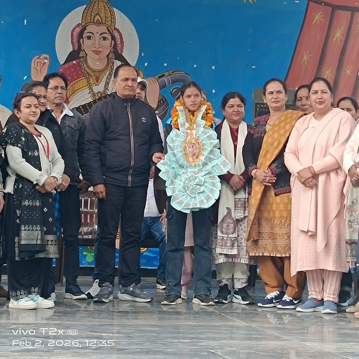 The winning player, Divyanshi, was honored at the school.