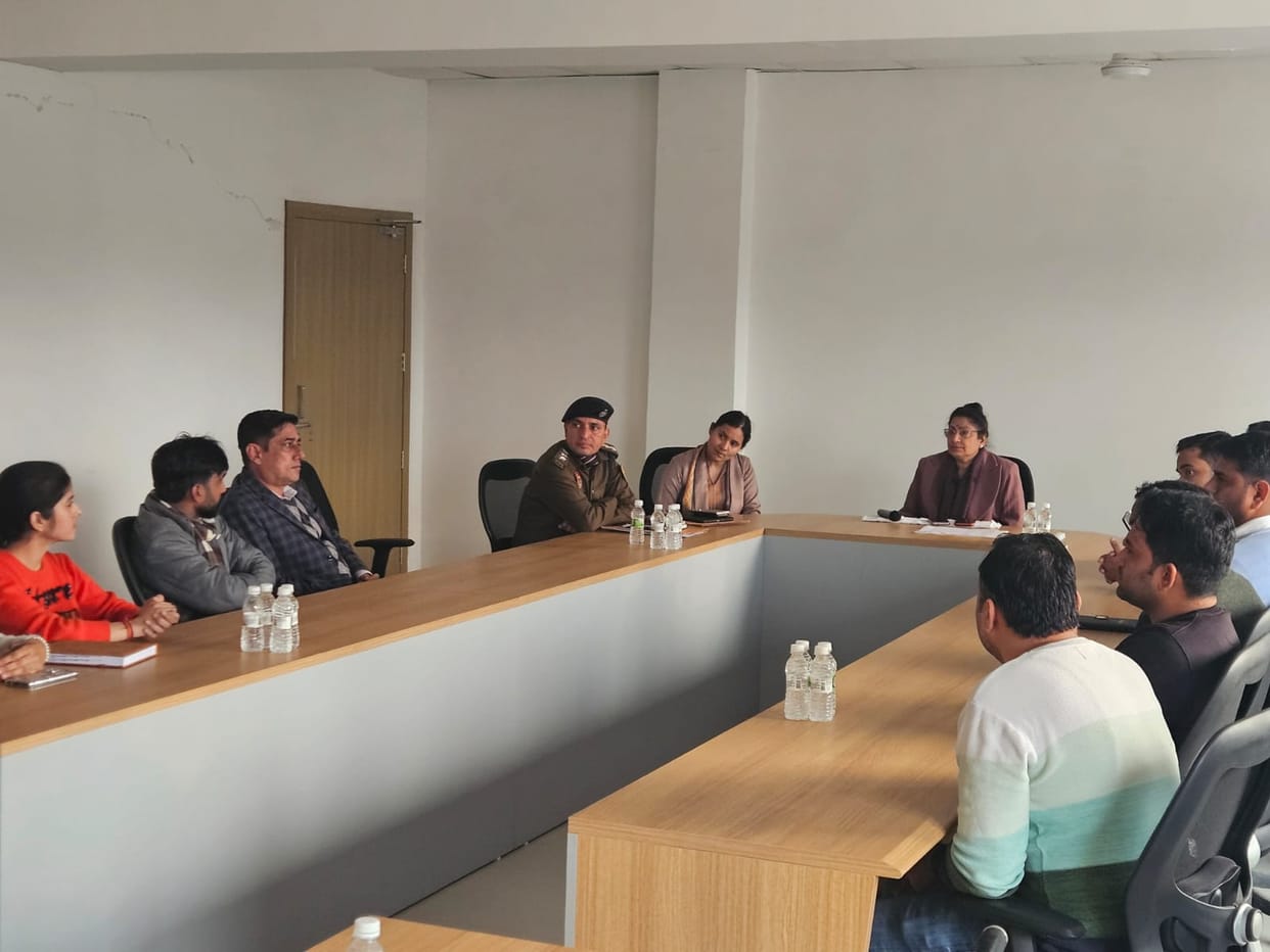 The Police Commissioner held a meeting with the heads of the institutes and libraries.