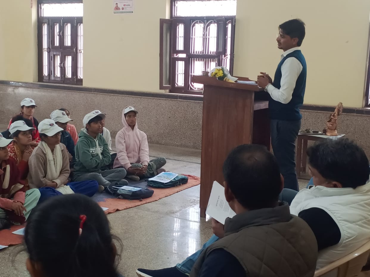 A seven-day camp was inaugurated at Bahu College.