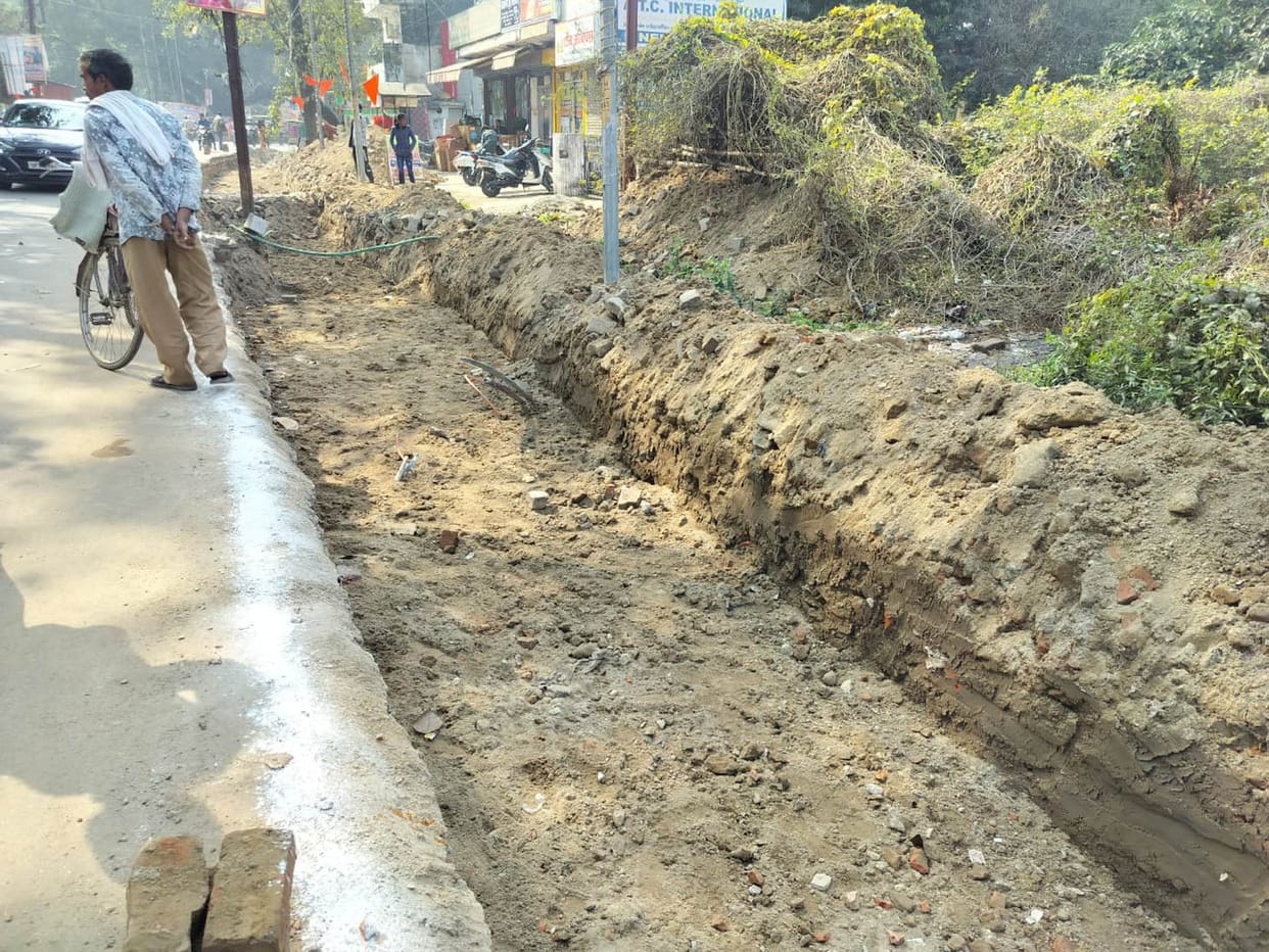 Road widening work started, will get relief from jam