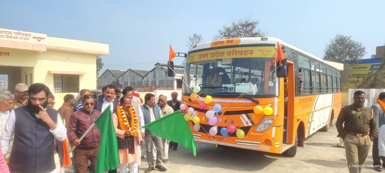 Buses started operating from Hata, making the journey to Gorakhpur-Lucknow easier.