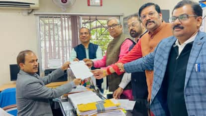 BJP files complaint with Election Commission over JMM's announcement of mayoral candidate on party letterhead