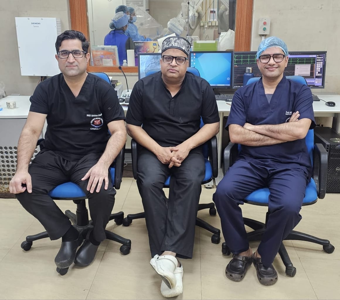 KGMU replaces valves of two elderly people without surgery
