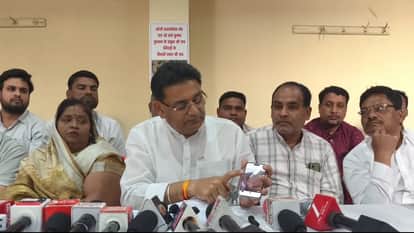 Burhanpur News: Allegations of 40,000 fake objections in Burhanpur SIR.