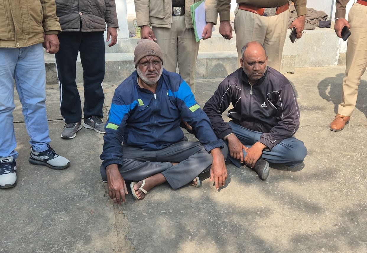 Two accused arrested in the case of beating with sticks, search continues for the third