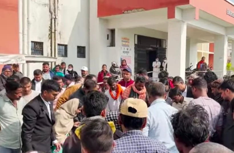 सड़क हादसा एक वकील की मौत