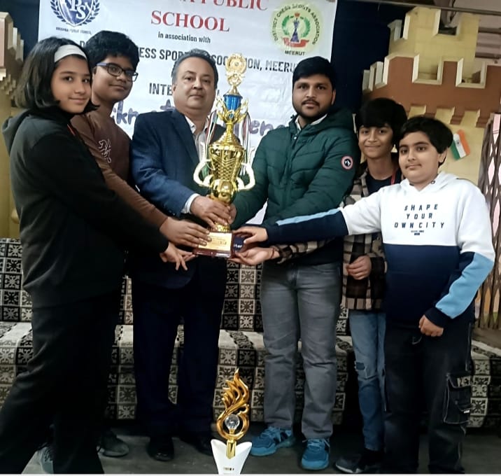 Abhyudaya wins the chess competition