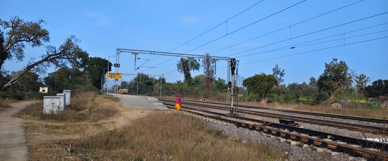 Double railway line from Mankapur to Ayodhya at a cost of Rs 151.24 crore