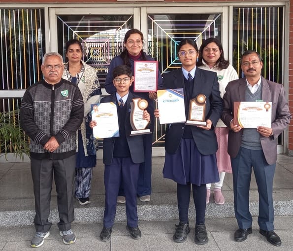 Aradhya and Nimit were awarded at the felicitation ceremony.