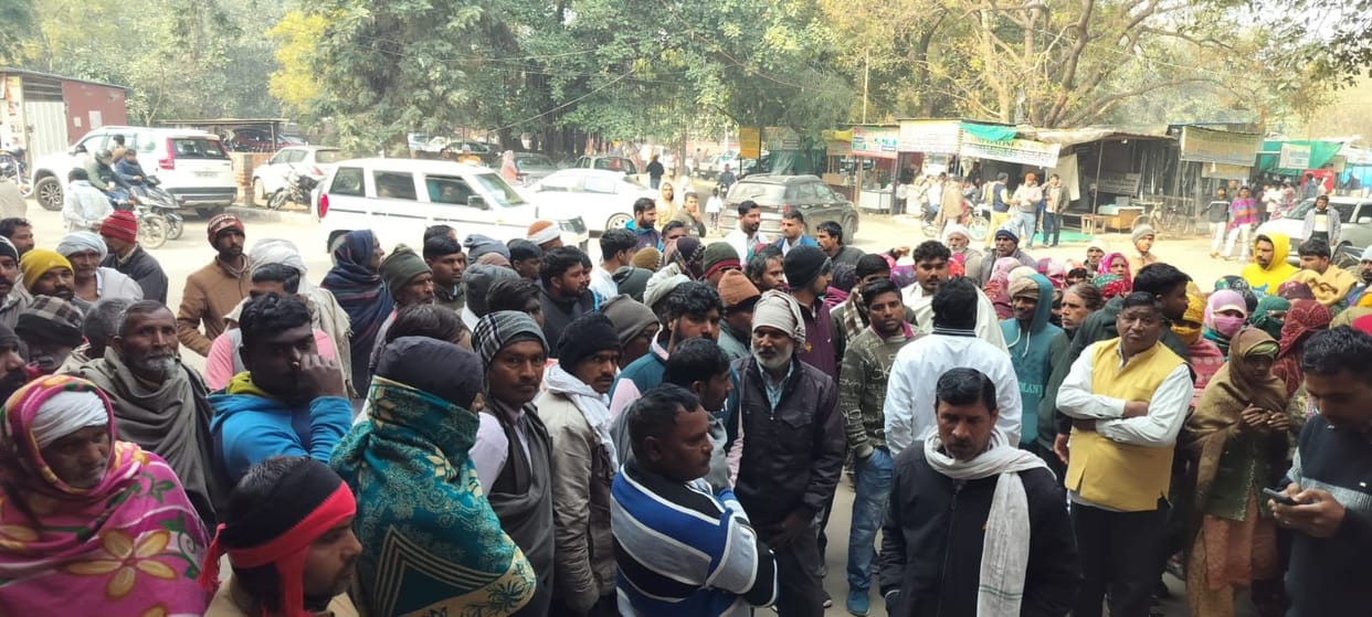 Police tortured three minors on suspicion of jewellery theft.