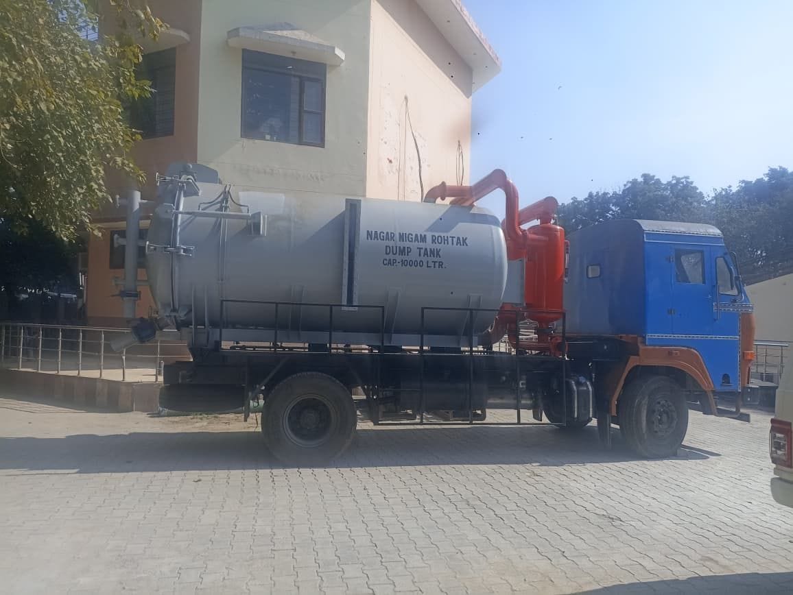 The clogged drains of the municipal corporation will be cleaned at a cost of two crore rupees.