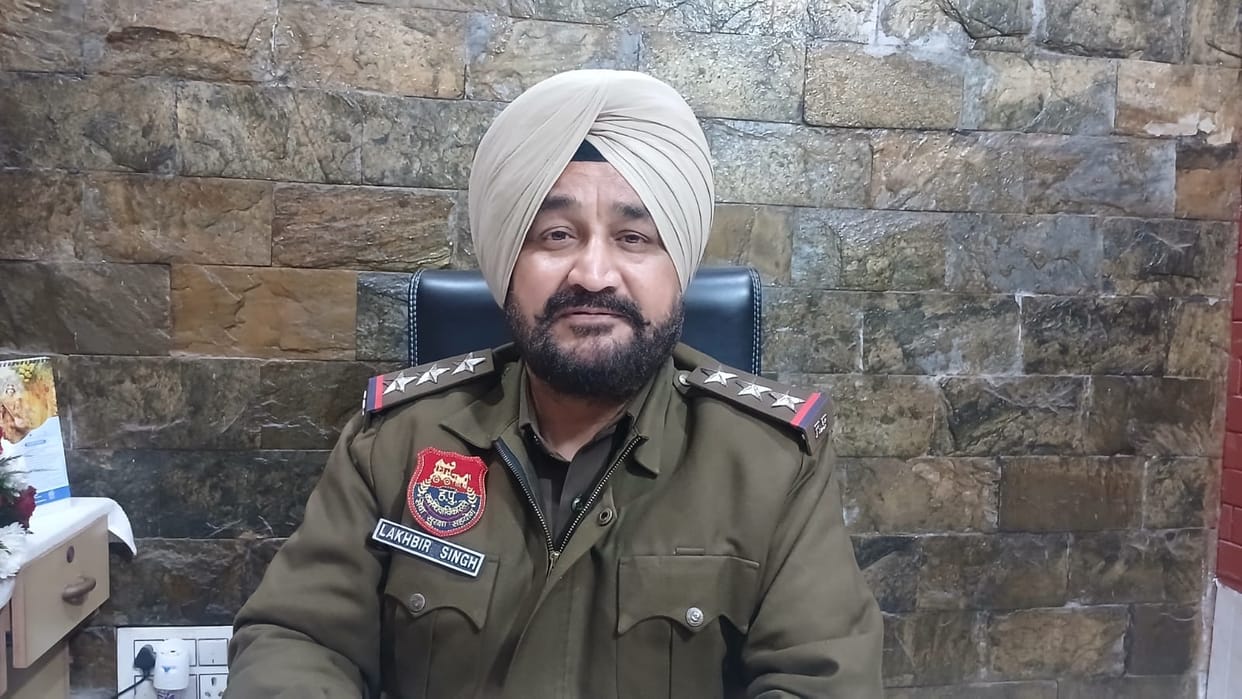 Cantt police station in-charge present in line, Lakhbir Singh got the command