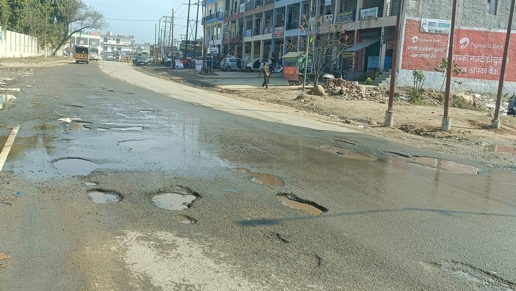 Improve the condition of Baddi-Nalagarh four lane