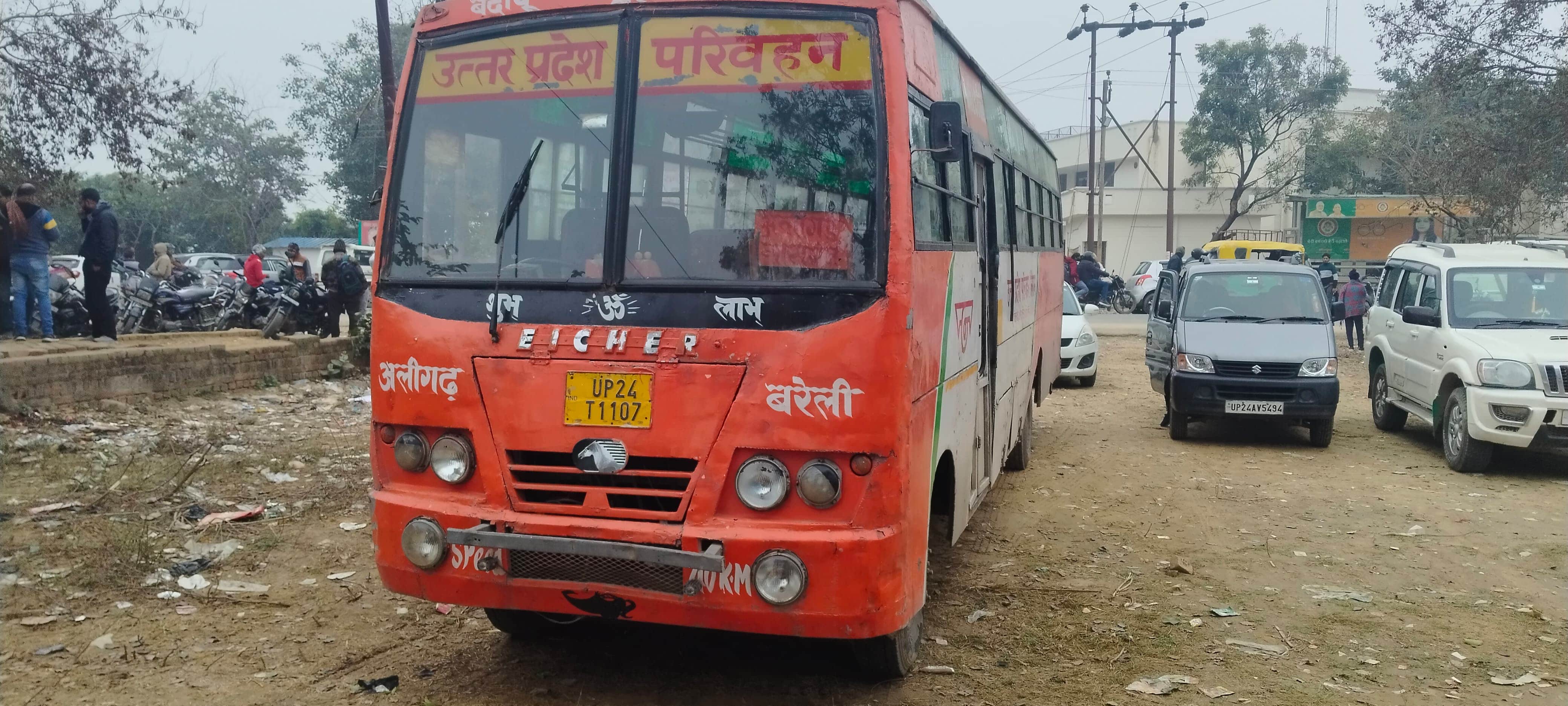 एआरटीओ द्वारा सीज की गई रोडवेज अनुबंधित बस। स्रोत- विभाग