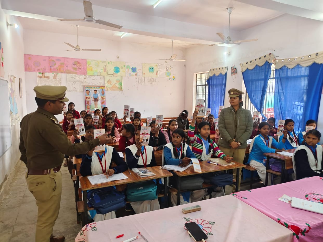 Rudauli police taught girls self-defense techniques