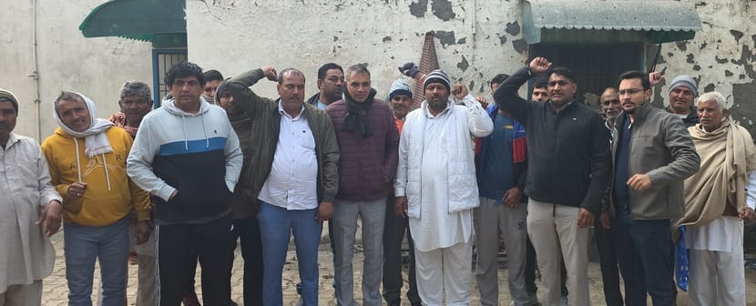 A warning has been issued to cut off the water supply to the villages, giving them three days' notice.