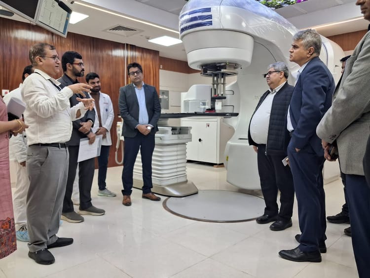 Bihar: विश्व कैंसर दिवस पर होमी भाभा कैंसर अस्पताल में नई लाइनेक मशीन, अत्याधुनिक सुविधाओं से मिलेगी राहत