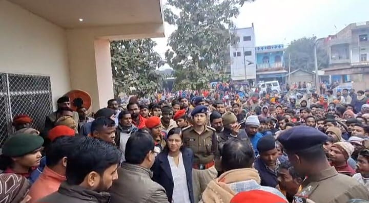 Bettiah bihar news Woman dies after sterilization in bagaha police investigation today news
