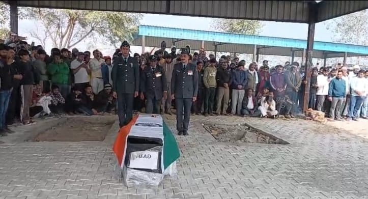 Mourning spread due to martyrdom of airman