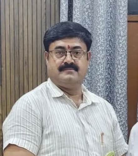 संजय द्विवेदी प्रधानाचार्य, बोर्ड की तैयारी में