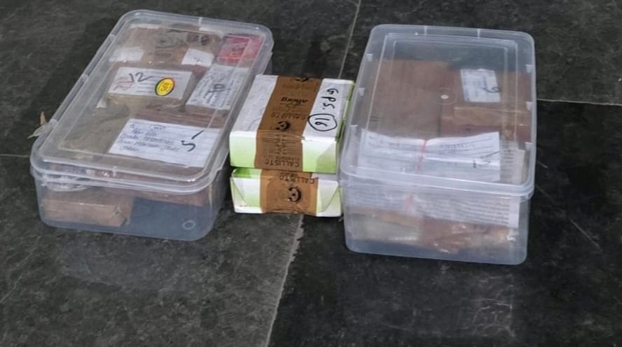 Gold, silver jewellery and cash worth around Rs 1 crore seized from a travel bus
