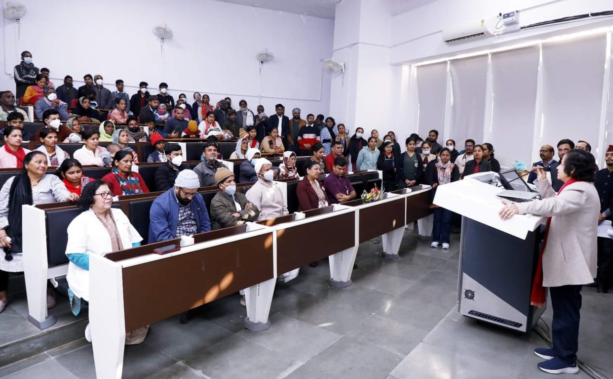 Timely screening is essential to prevent cancer: Prof. Meenu