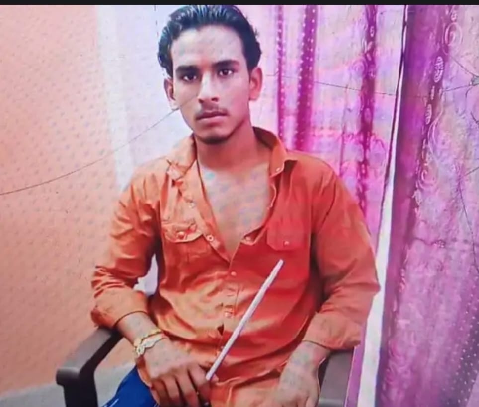 Welder commits suicide by shooting himself in the head with a pistol