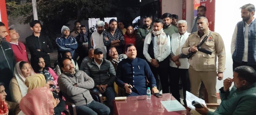 Angry over lack of action in molestation case, Loni MLA created ruckus at Hasanpur police station.