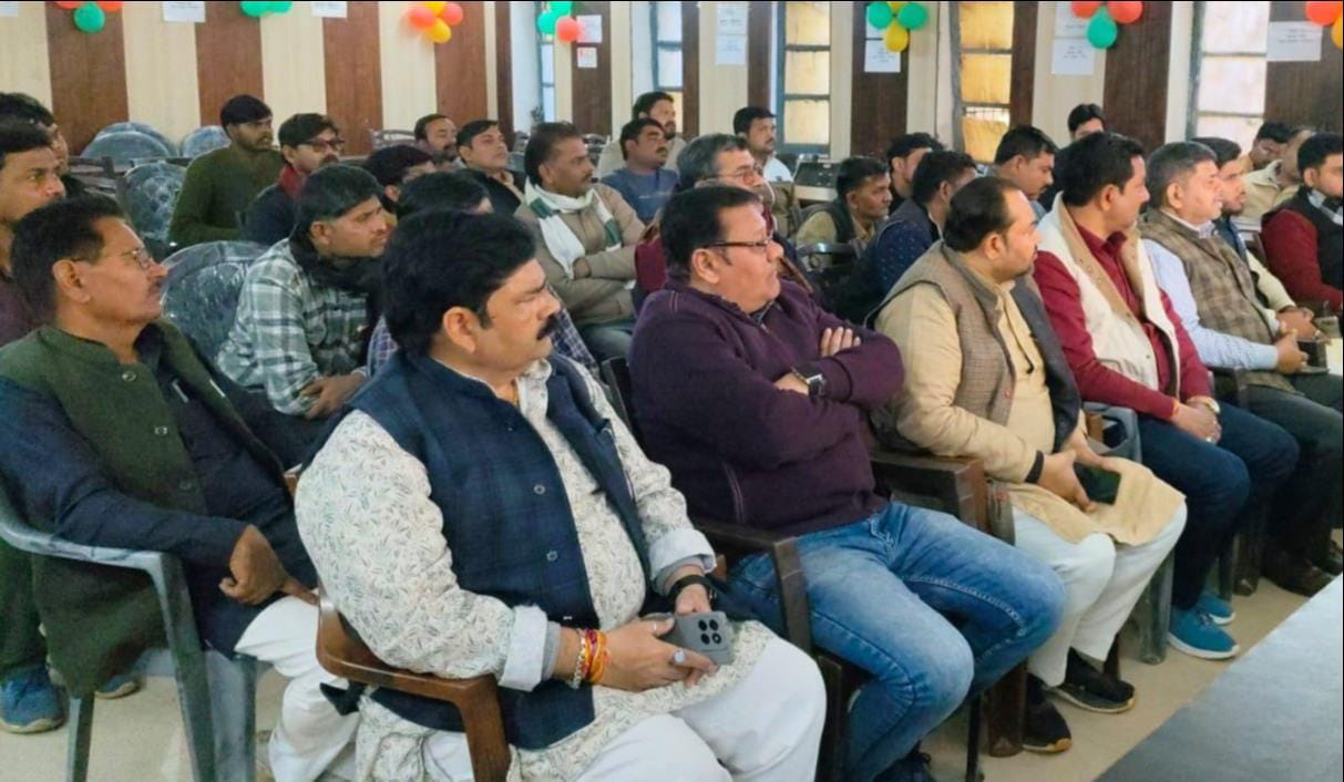 Action will be taken against shopkeepers who allow carts to be parked in front of their shops.