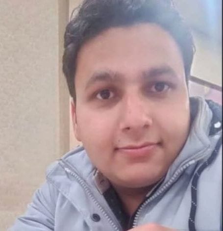 The young man injured in the road accident died during treatment.