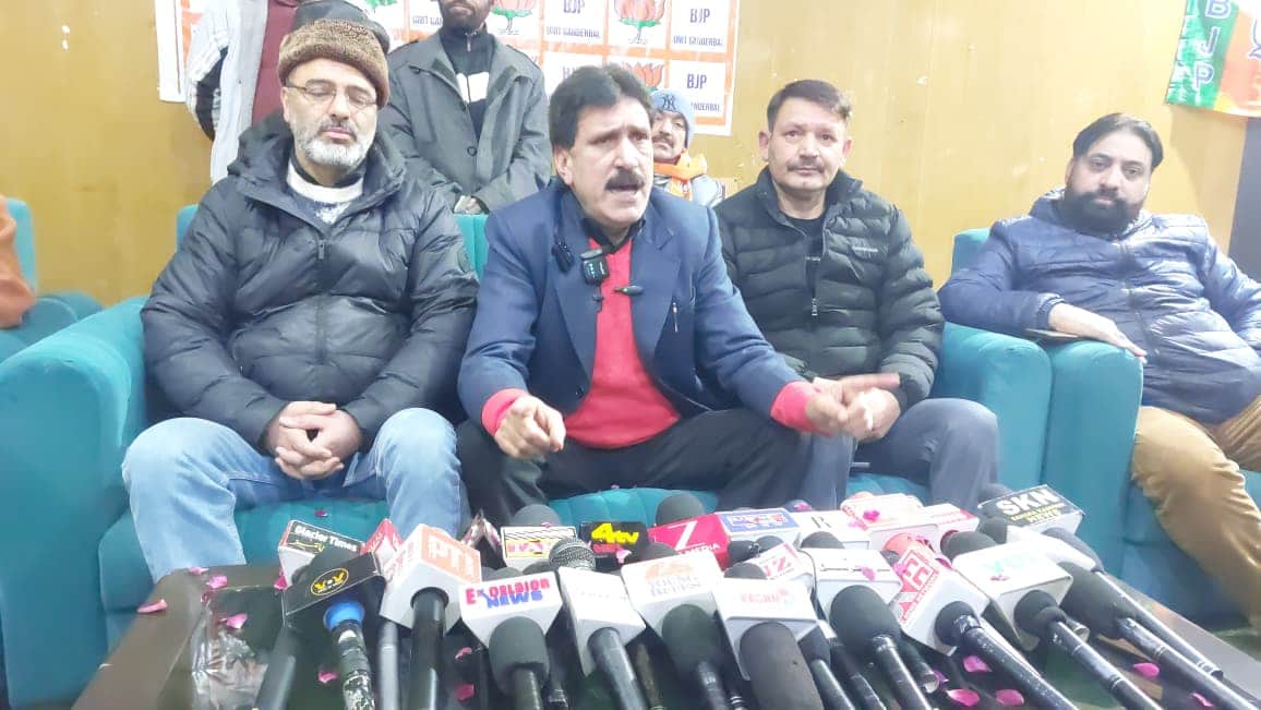 Statehood will return, Article 370 will not: JK BJP to Mirwaiz