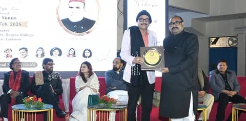 Lucknow News: मेधावियों को किया सम्मानित